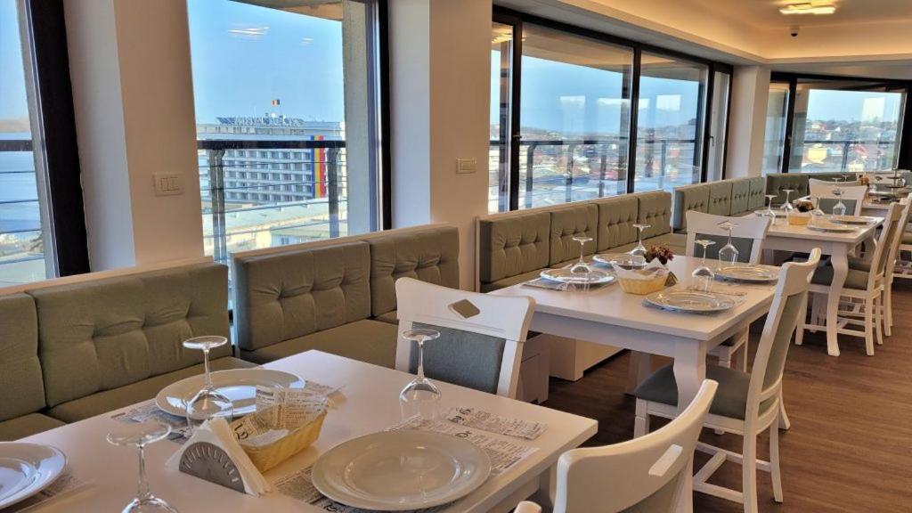 Hotel Condor Tulcea Esterno foto