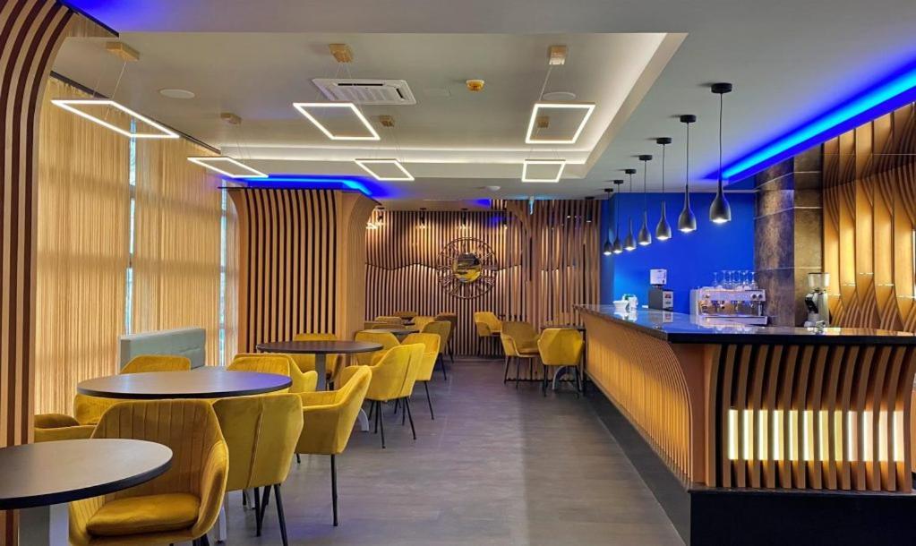 Hotel Condor Tulcea Esterno foto