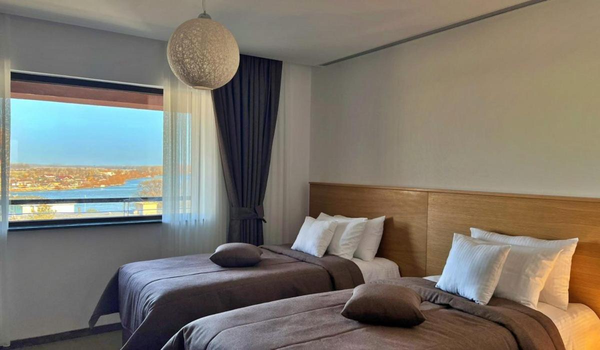 Hotel Condor Tulcea Esterno foto
