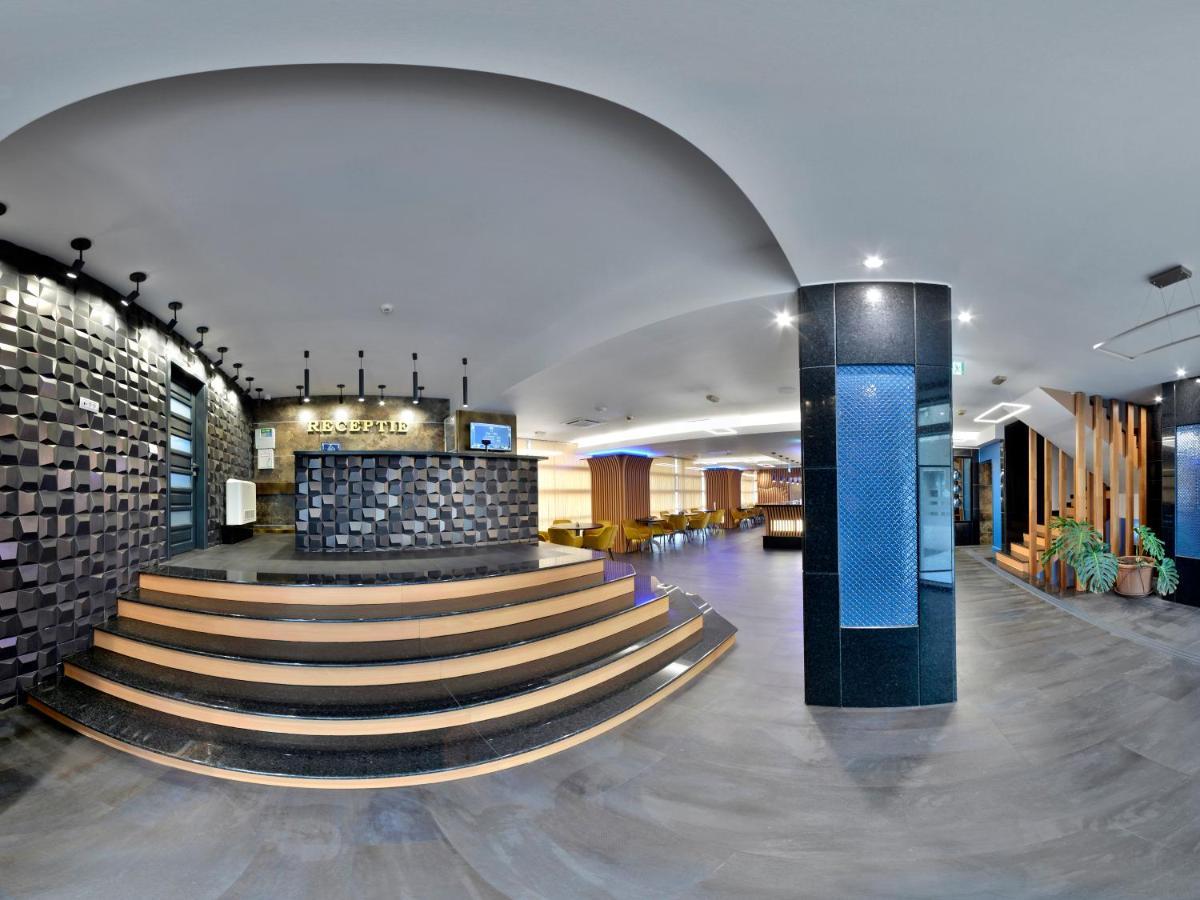 Hotel Condor Tulcea Esterno foto